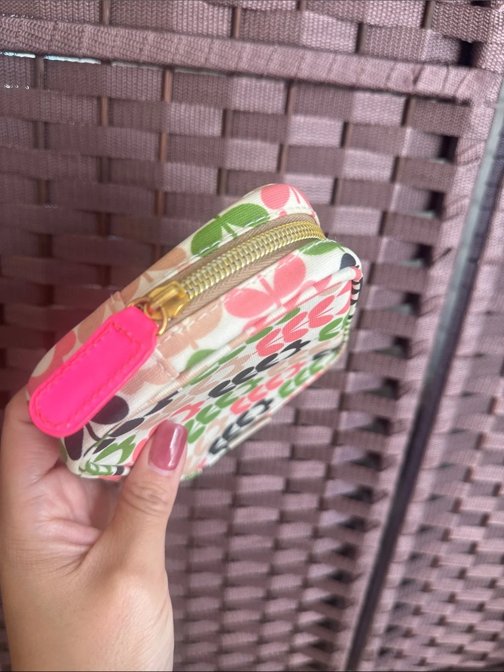 Orla Kiely Floral Leaf Pattern Cosmetic Pouch - Picture 16 of 16